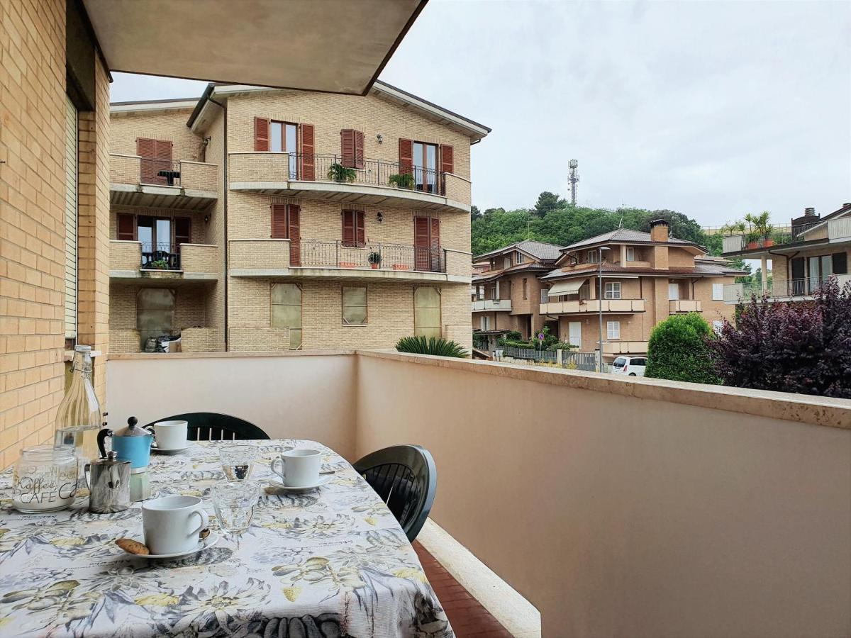 Apartamento Casa Rossella Porto SantʼElpidio Exterior foto